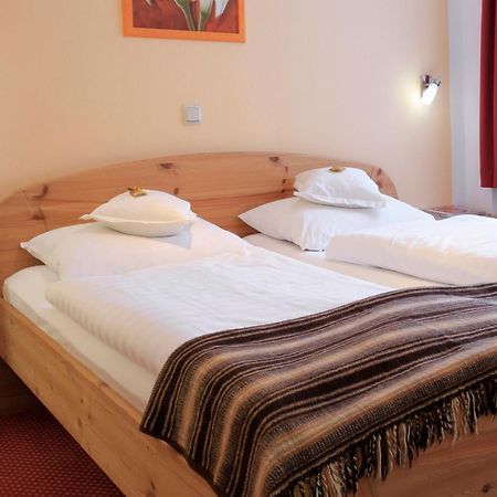 Hotel Sauerlaender Hof Willingen  Zewnętrze zdjęcie