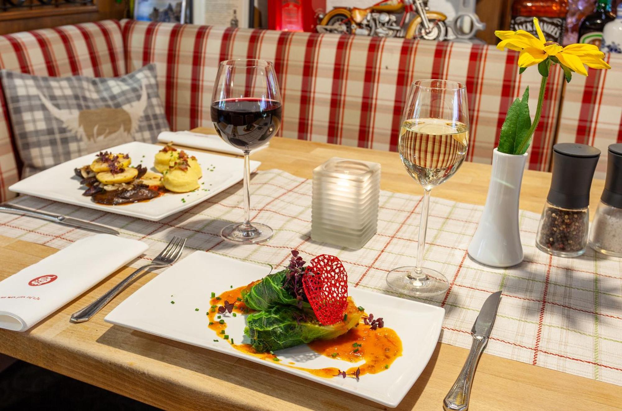 Hotel Sauerlaender Hof Willingen  Zewnętrze zdjęcie