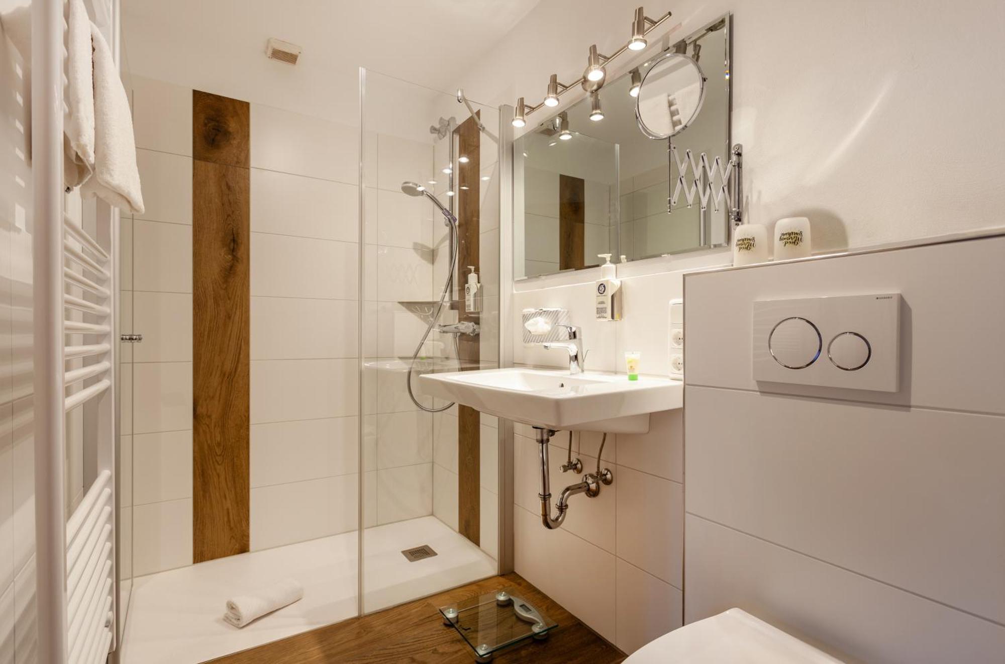 Hotel Sauerlaender Hof Willingen  Zewnętrze zdjęcie